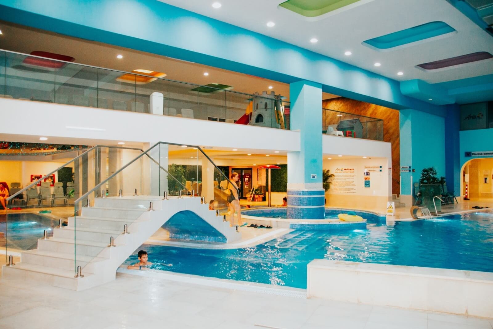 ARIA Wellness & Sport — Piscină